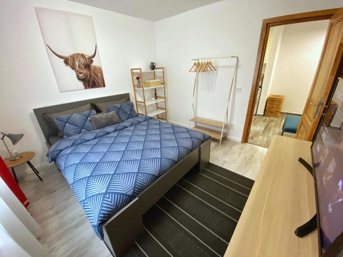 Highland Home - Cozy Apartments Near City Center Gran Varadino Esterno foto