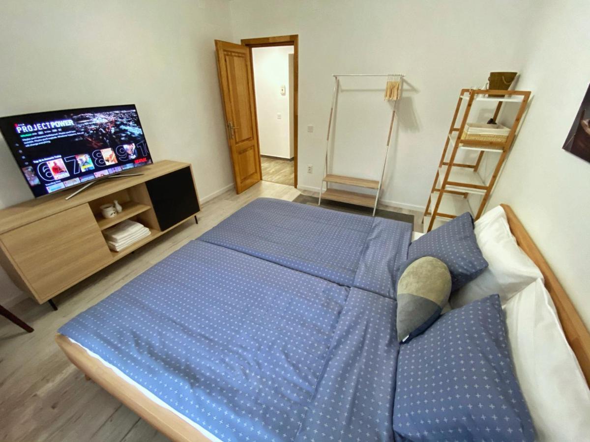 Highland Home - Cozy Apartments Near City Center Gran Varadino Esterno foto