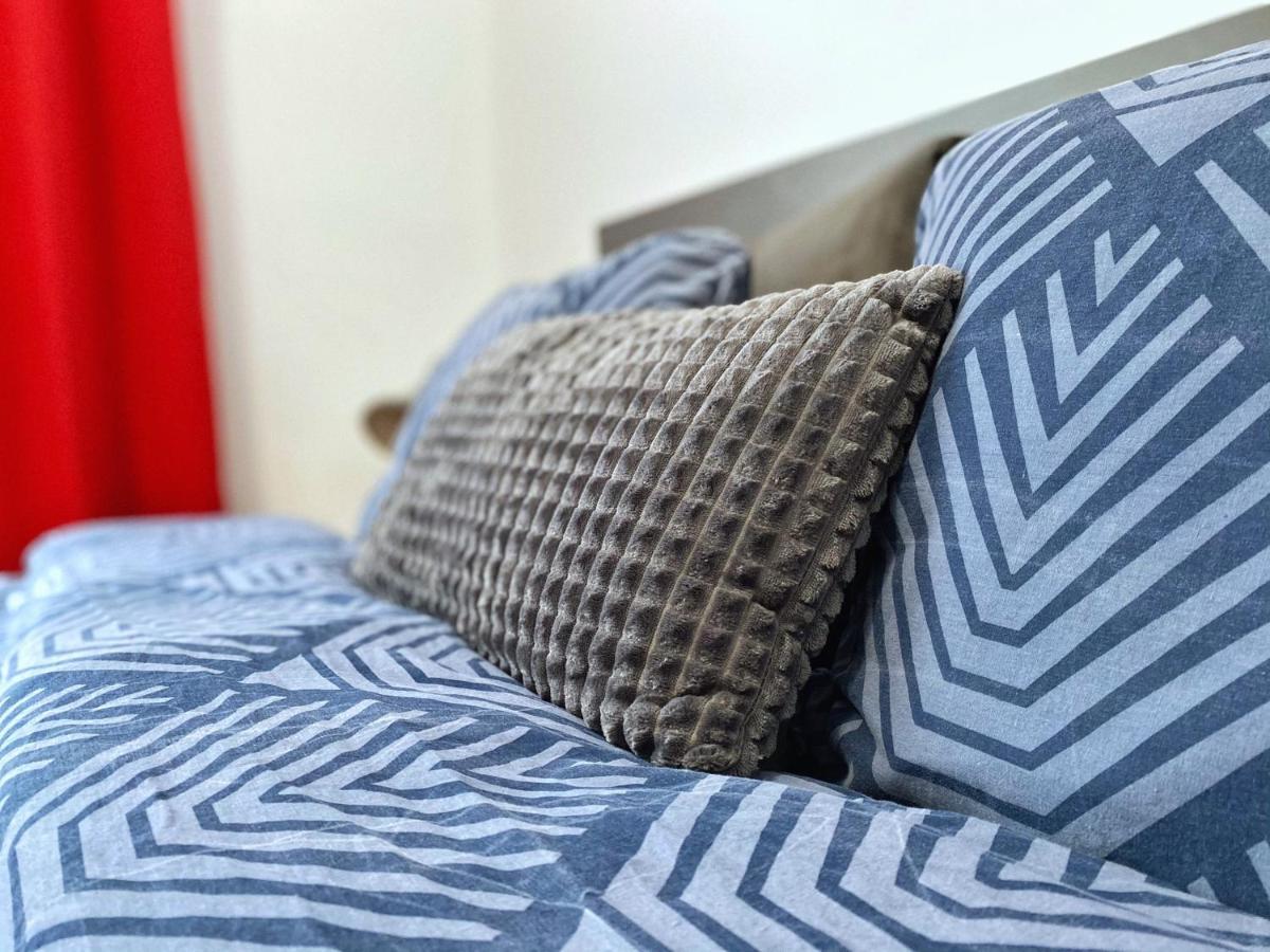Highland Home - Cozy Apartments Near City Center Gran Varadino Esterno foto