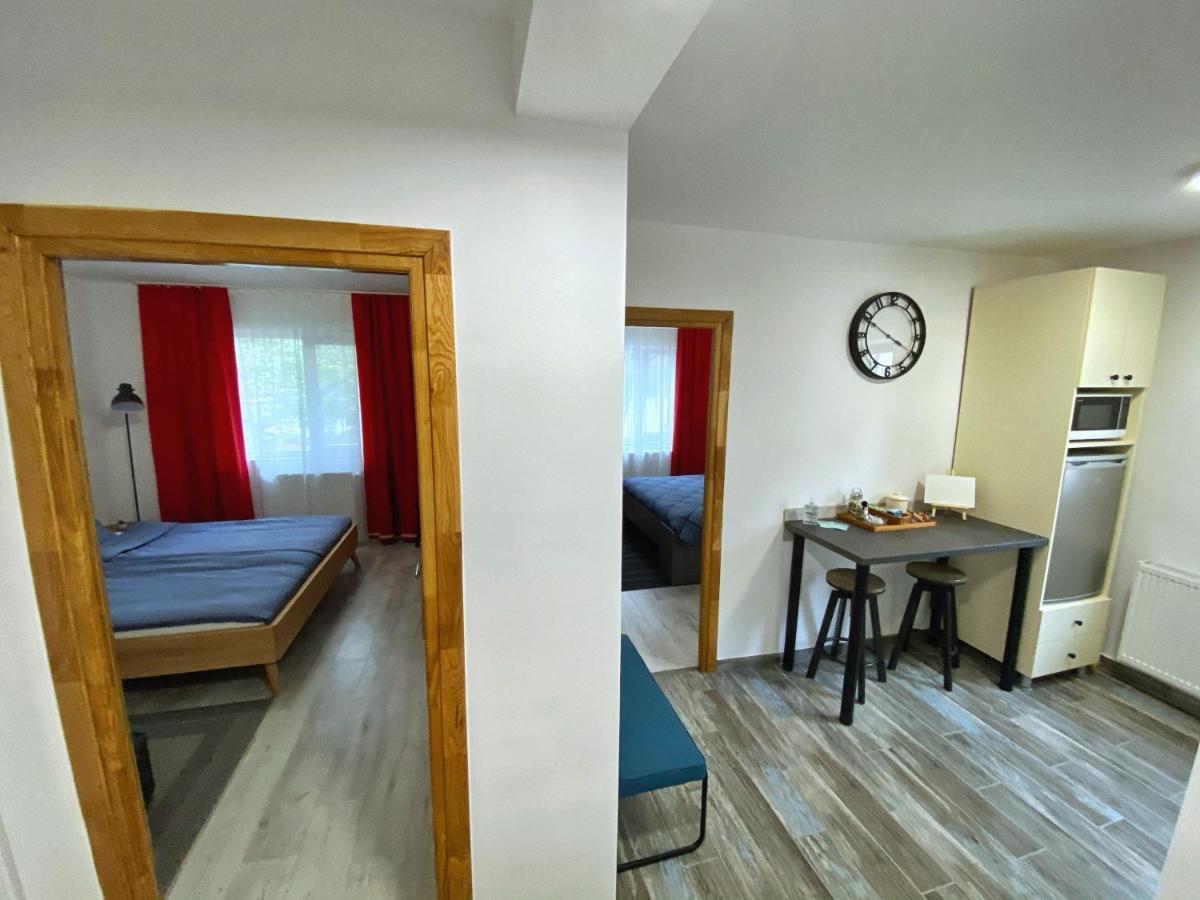 Highland Home - Cozy Apartments Near City Center Gran Varadino Esterno foto